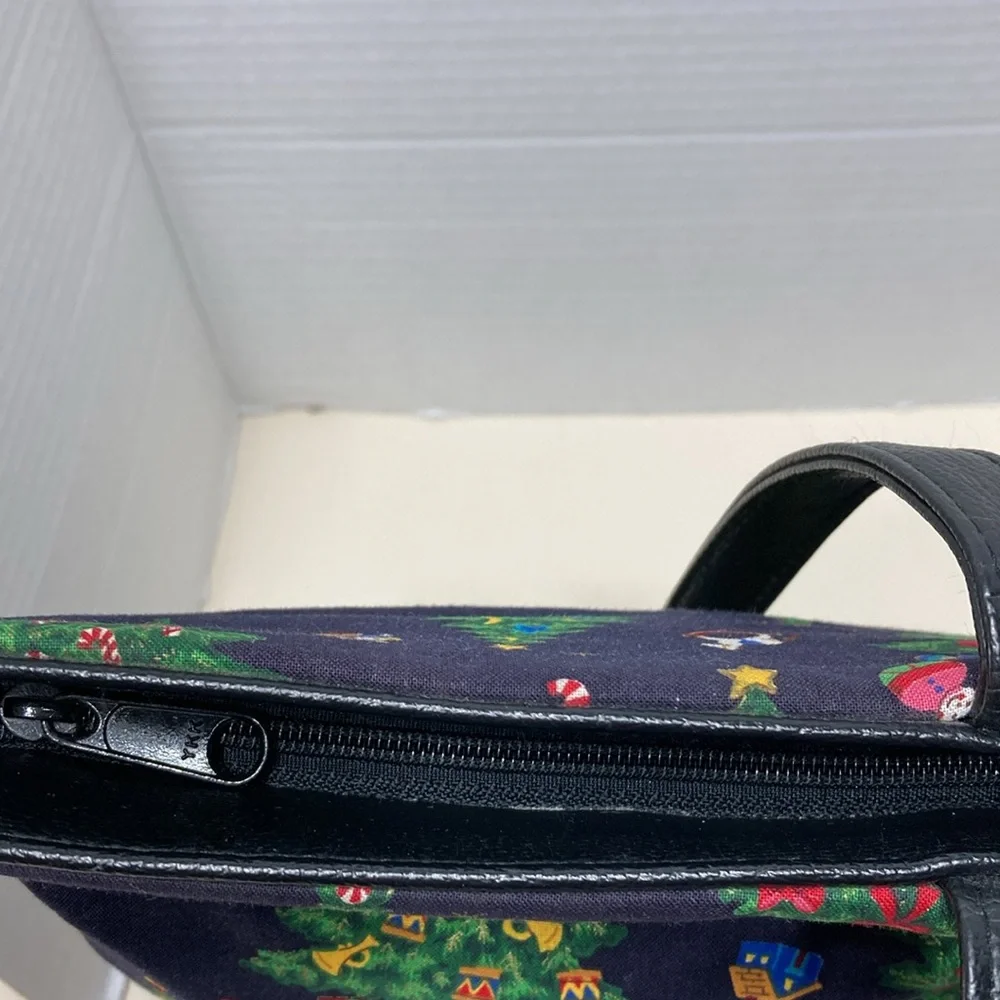 Oversized Christmas Print Purse Shoulder Bag Tote Tree Toy Design Zipper Closure
